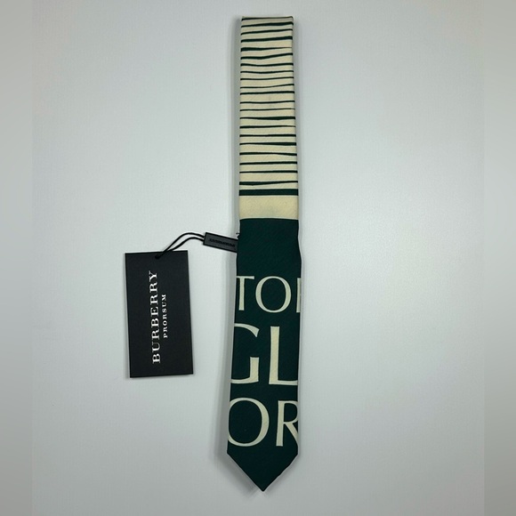 Burberry Prorsum Men’s “The Writer “Tie *New With Tags* - Picture 1 of 3